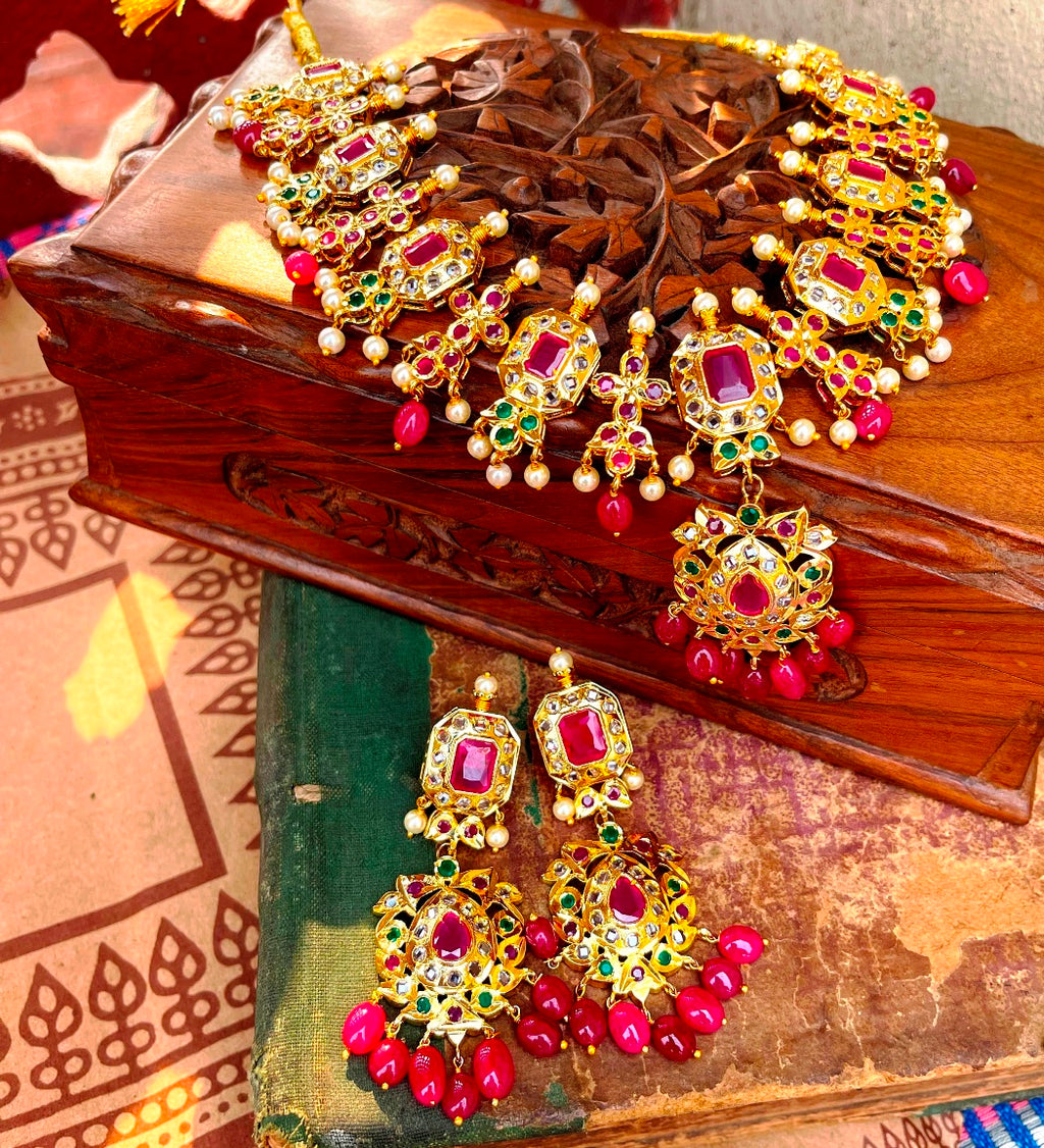 The Zubeida Royal Jadau Jewelry Set
