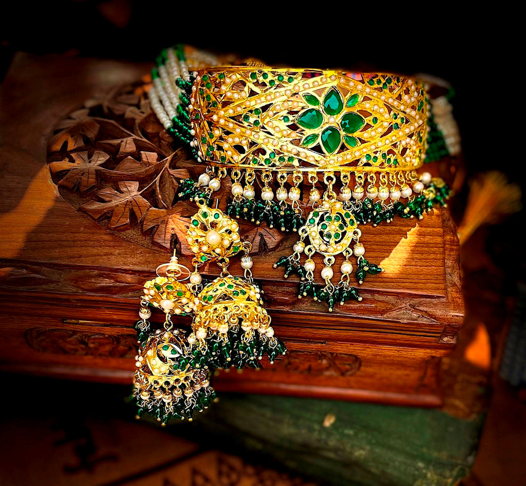 The Emerald Jadau Choker with Jhumkis