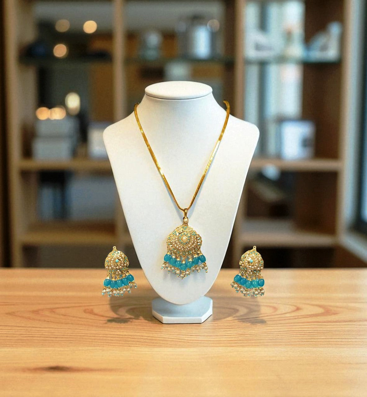 The Turkish Blue Jadau Pendant Set
