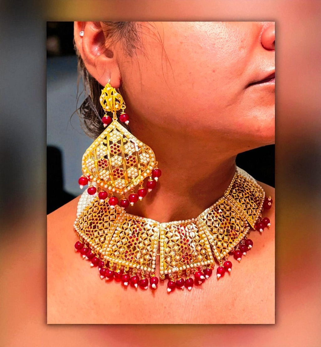 The Ravishing Maroon Jadau Choker Jewelry Set