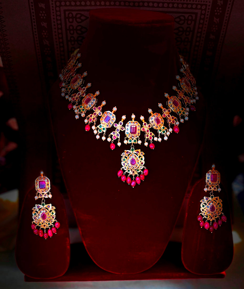 The Zubeida Royal Jadau Jewelry Set