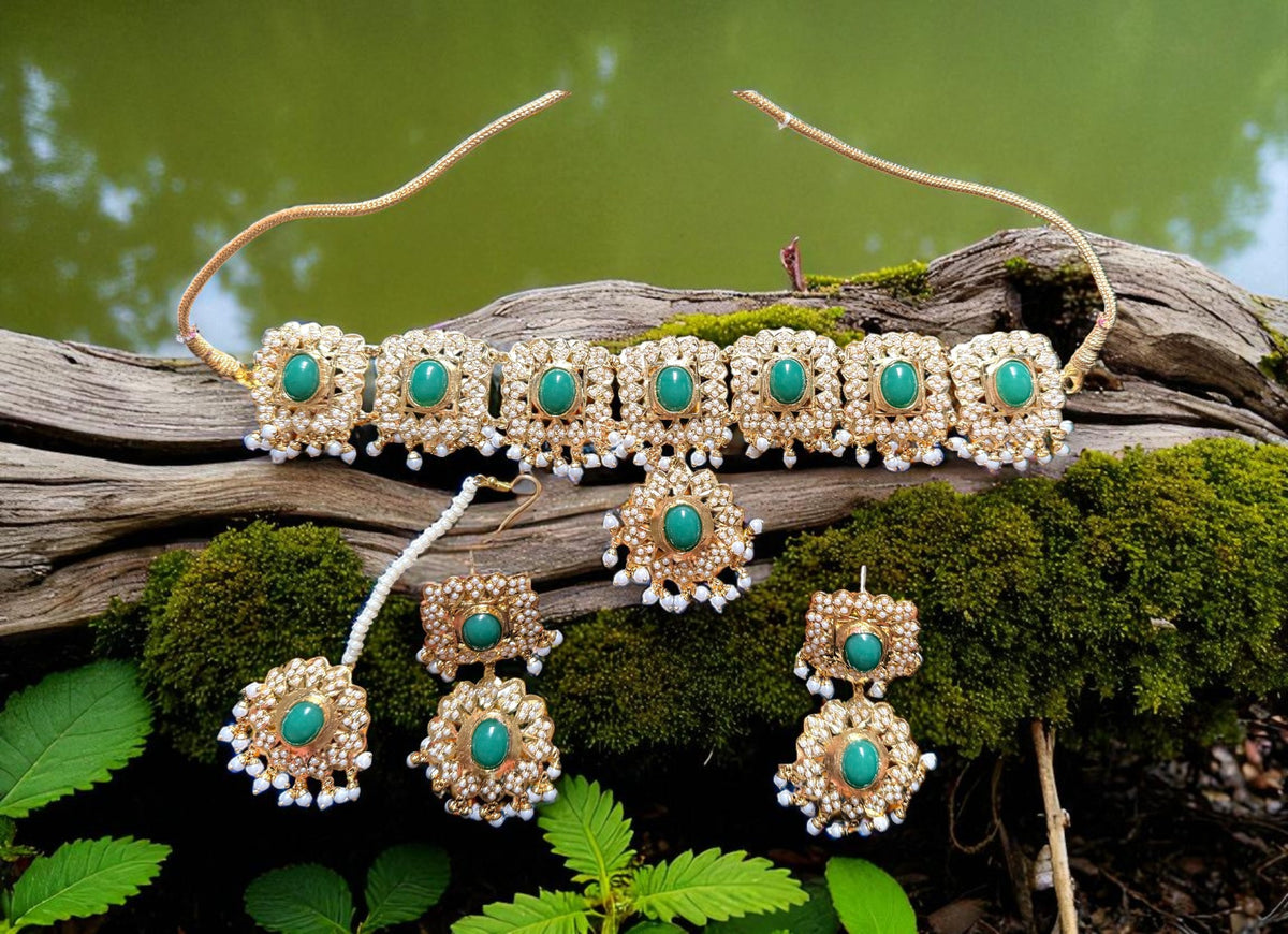 Naseebo, A Green Complete Jadau Set