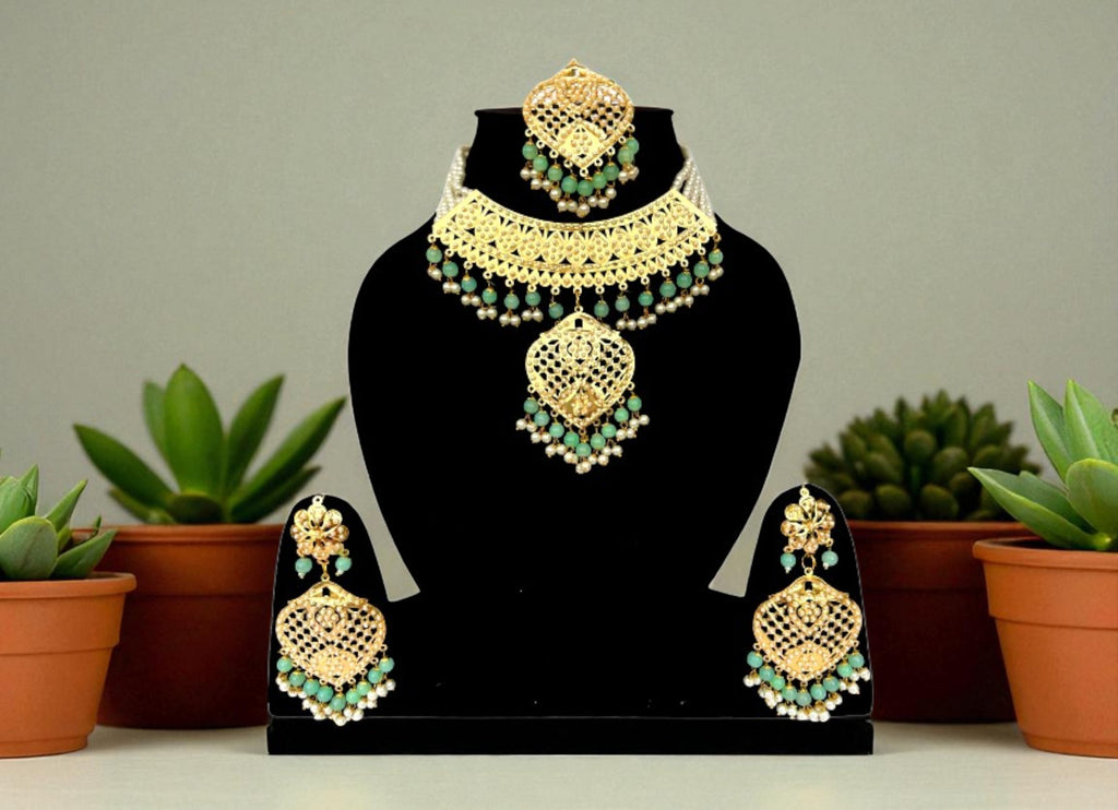 The Princess Jadau Jewellery Set : Pale Green